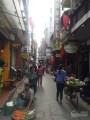Bán nhà phố cổ Ngõ Huyện gần Hồ, KD, KS: DT 30m2, MT 5m, xây 6 tầng, giá thỏa thuận (LHCC)