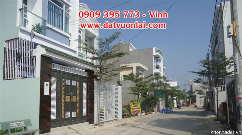 Đất Vườn Lài 56m2 giá 3,55tỷ. Cách chung cư APĐ 100m, UBND 150m, dự án Senturia 200m, có hình thật