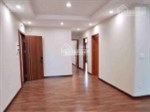 Bán gấp 2 căn suất ngoại giao 95.46m2 và 74m2 giá 31.5tr/m2 CC The Sun Mễ Trì. LH 0984.584.066