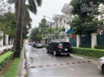 Bán biệt thự vườn đào D3, diện tích 225m2 X 3 tầng, ô tô vào tận nhà. Giá 42 tỷ - LH 0982445558