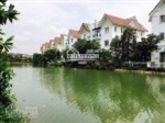 Bán căn biệt thự Hoa Sữa 1 - 38 hướng Tây Bắc, nhà thô DT 220m2 view. LH 090.143.0702