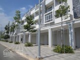 Nhà phố ngay quốc lộ 1A, gần công viên, mua 1 tặng 2 căn - lh 0934161469