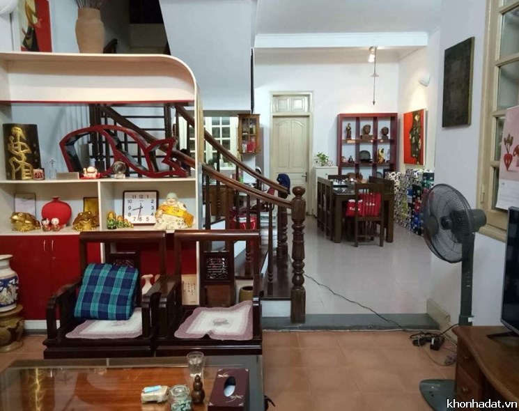 Bán nhà vườn, thiết kế kiểu Pháp 80m2, 3 tầng phố Đội Cấn, Ba Đình. Giá 8,5 tỷ