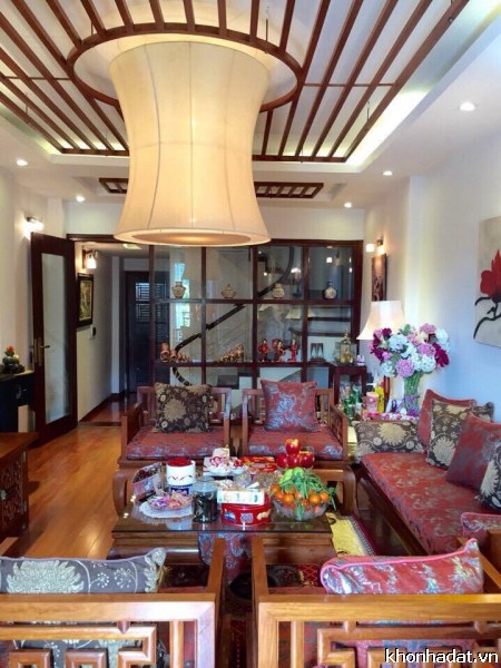 Nhà đẹp Liễu Giai, 65mx5, mt 4.5, oto, chỉ 8 tỷ, ở ngay LH 0904538336