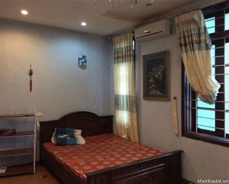 Bán nhà đẹp, mặt tiền khủng Phố Vương Thừa Vũ - 60m - giá 5,7 tỷ