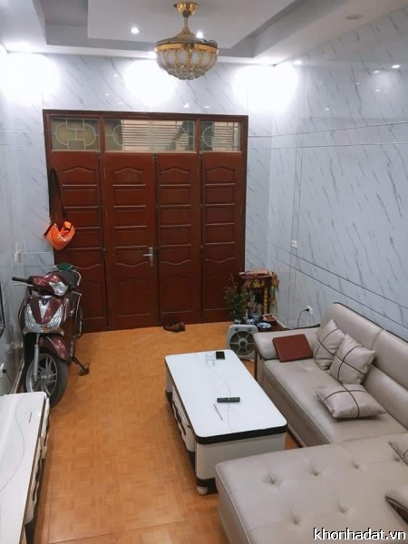 Nhảy 3 tỷ, nhà mới đẹp sổ đỏ vuông vắn chính chủ phố Nguyễn Trãi .