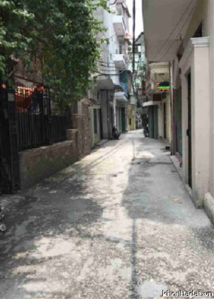 Chính chủ bán nhà phố Khương Đình DT 48m2, MT 4.5m, giá 3.9 tỷ