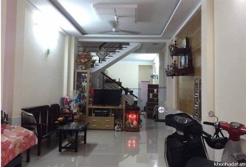 Bán nhà riêng lô góc quận Ba Đình DT 36m2 – giá 3,95 tỷ.
