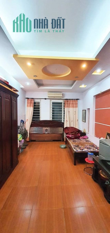 3.2 tỷ nhà mới Trung Phụng , full nội thất , chỉ việc xách vali về ở luôn .