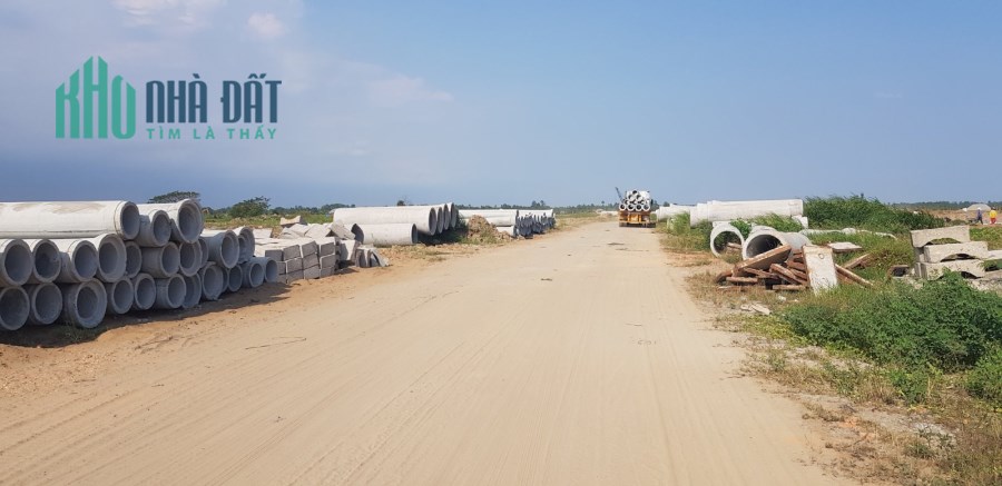 Bán đất nền Mái Dầm chỉ 330 triệu full thổ cư sổ Hồng riêng Lh  0939 22 20 25