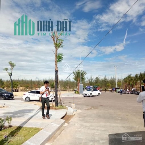 Bán gấp nền đối diện TTTM tại Thị Trấn Mái Dầm chỉ 330tr lh 0939222025