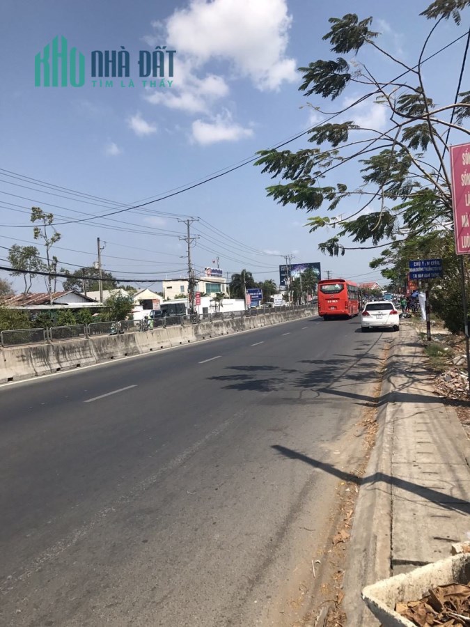 Suất nội bộ mặt tiền nèn quốc lộ 1A Ngã 3 Cái tắc LH 0939 22 20 25