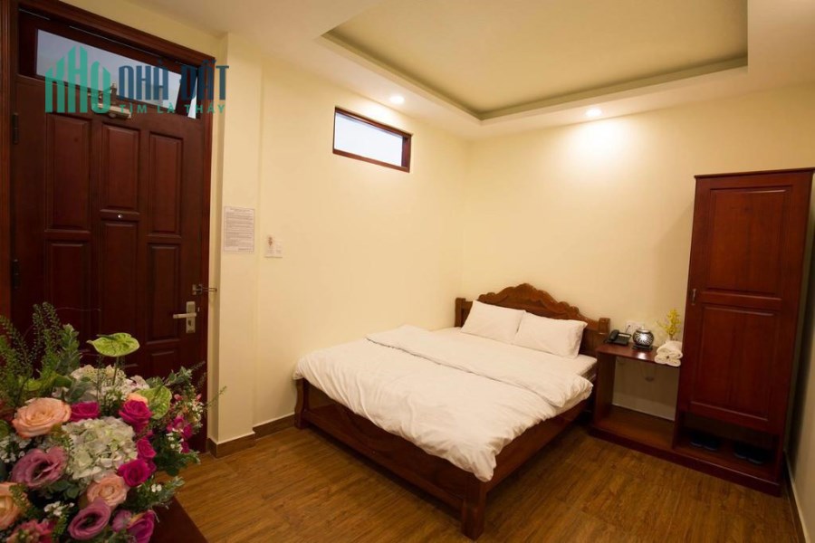 Bán nhà mặt tiền Hoa Lan, P.2, Phú Nhuận