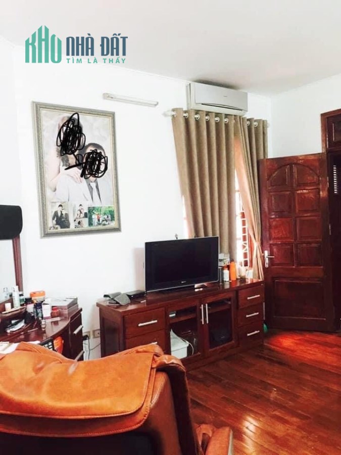 Tuyển chủ mới cho em hoa hậu 60m2-5T-MT10m- 8,5 tỷ phố Hồng Mai.