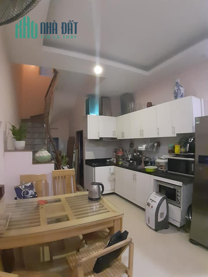 Quá rẻ trong tầm giá, 2.6 tỷ có ngay nhà Khương Trung 38m, 3 gác đua ầm ầm, LH 0913338855