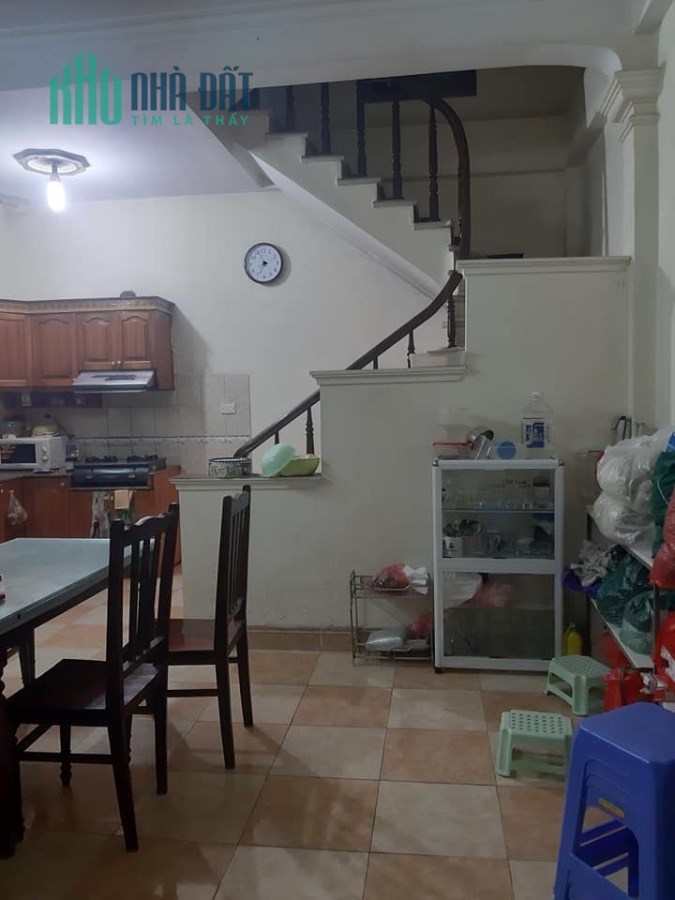 Bán Nhà Phố Lê Thanh Nghị, dt 33m2 x 5T, giá 2.98 tỷ, xây mới về ở luôn