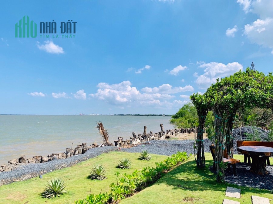 đất nền sổ đỏ chỉ 1ty4 1 nền 80m2, giáp sông soài rạp rộng hơn 2km