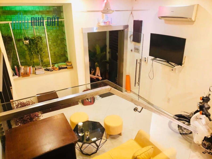 Chính chủ một đời bán gấp nhà KHU VIP, ÂU CƠ, TÂN BÌNH, 50M2 GIÁ CHỈ 3 TỶ 4