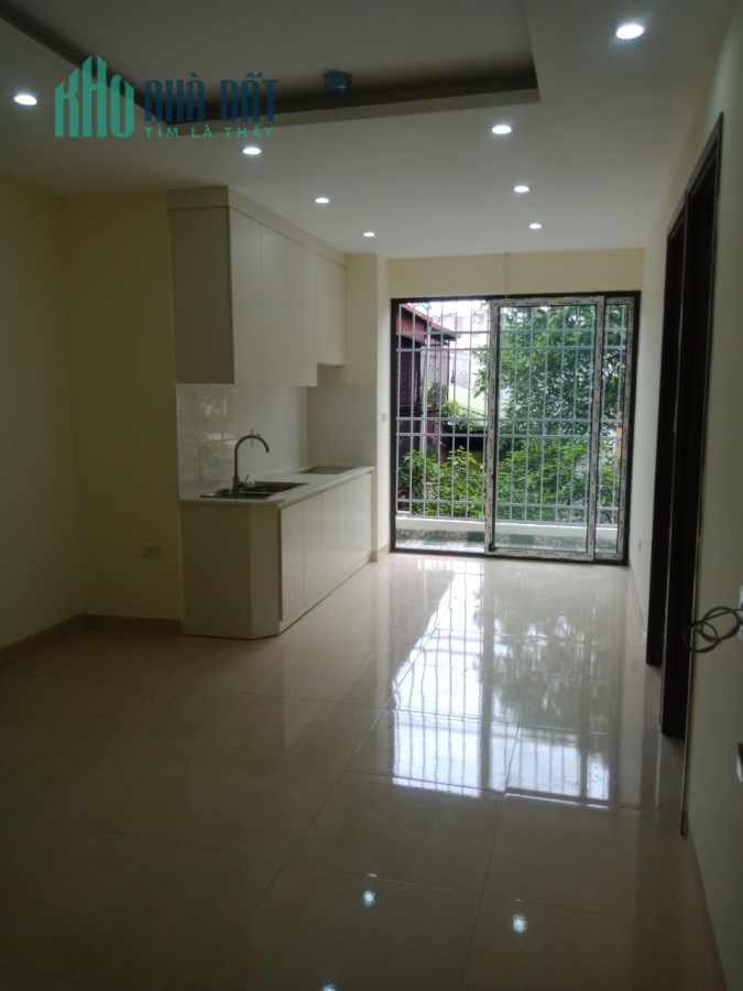 Chủ đầu tư bán trực tiếp chung cư mini Võng Thị - Tây Hồ, ô tô đỗ cửa , ở ngay