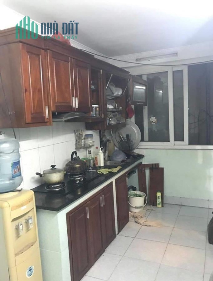 Bán nhà Giảng Võ, 6 tầng, ở luôn, 3 ngủ, giá 1.45 tỷ.
