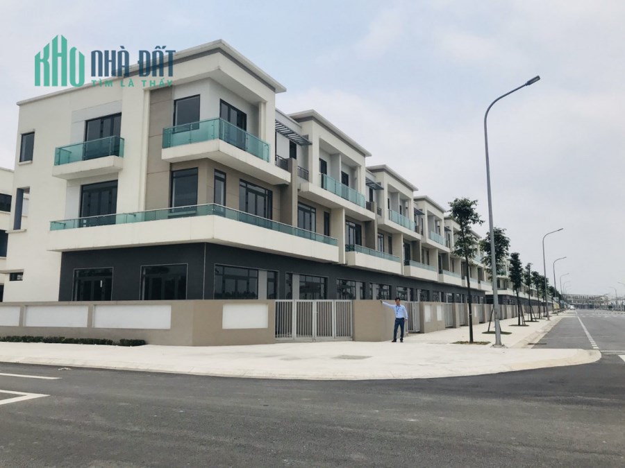 Bán gấp căn nhà Centa City VSIP Từ Sơn 120m, 3 tầng mặt đường 3,56 tỷ 0966228003