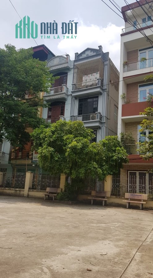 Bán nhà 4 tầng phố Kim Giang, Ô tô đỗ cửa, giá 3.75 tỷ