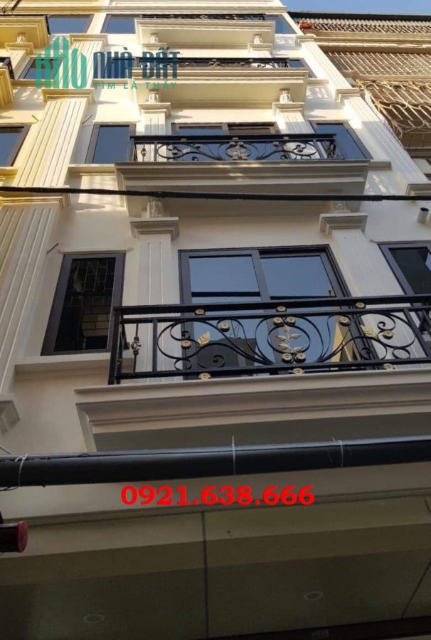 Bán nhà 6 tầng Thái Thịnh, Ô tô đỗ cửa, giá 5.8 tỷ, 0902556333