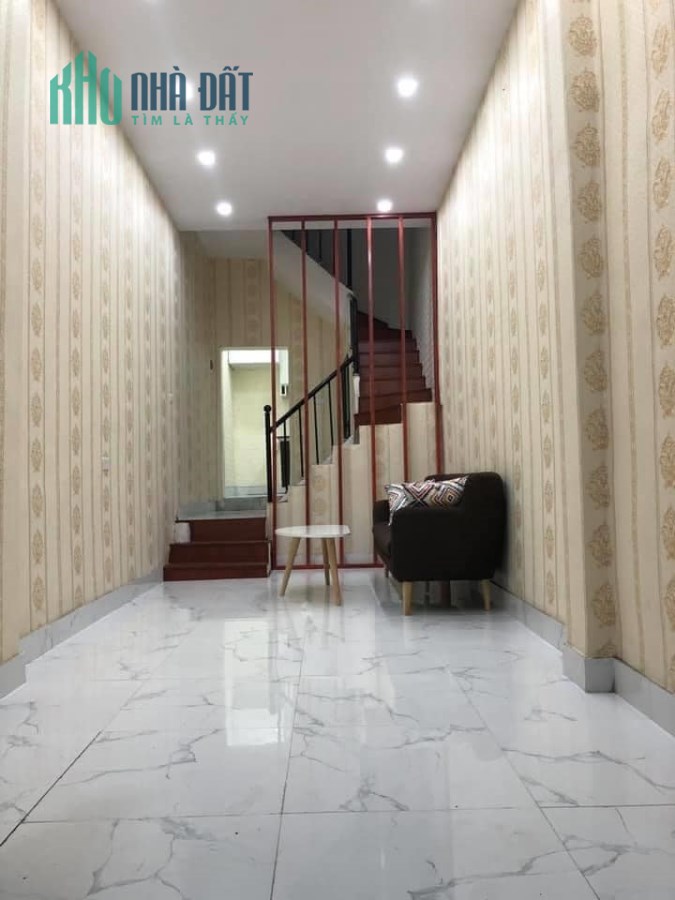 Bán gấp nhà Yên Hòa, 3 phòng ngủ, 30m, 2,7 tỷ.