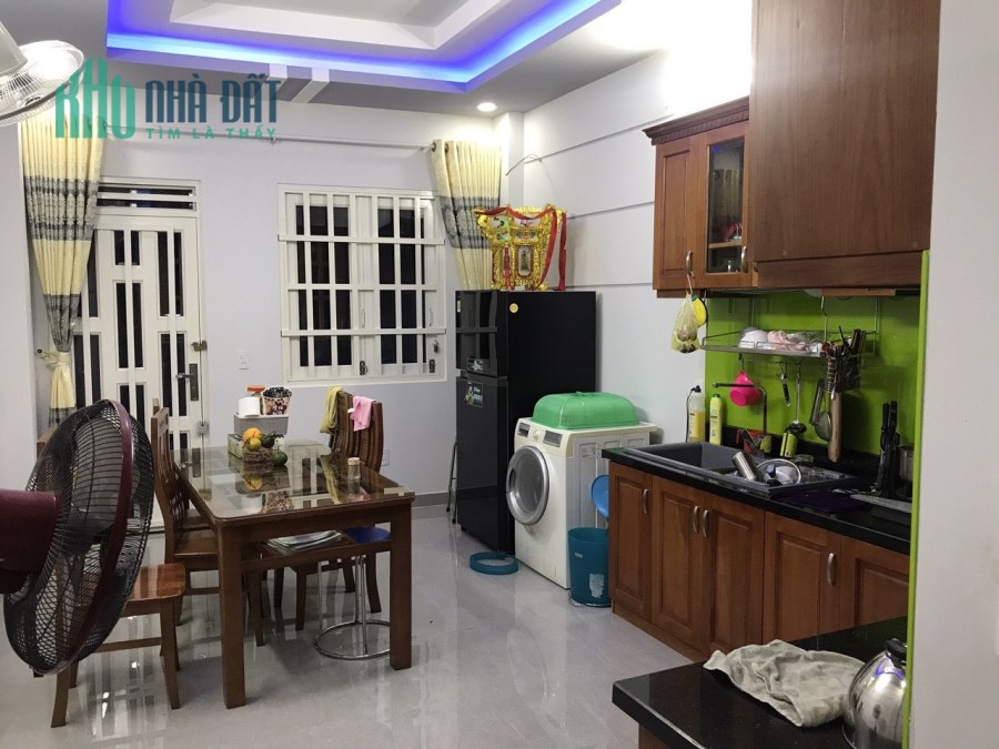 Bán gấp nhà Phùng Văn Cung, P.7, Phú Nhuận 8,7tỷ