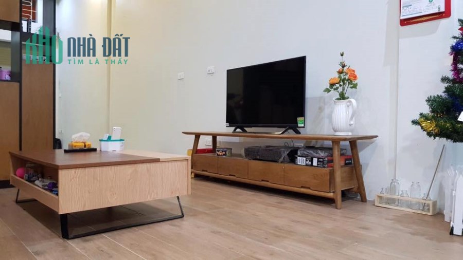 Chủ nhà cần bán gấp nhà ngõ 73 Nguyễn Trãi (Cạnh Royal City)