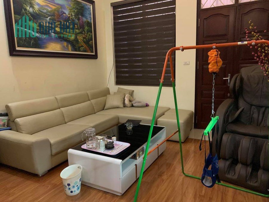 Bán nhà Cù Chính Lan, 4 tầng, lô góc, 24 chỗ chạy qua, ô tô vô nhà.