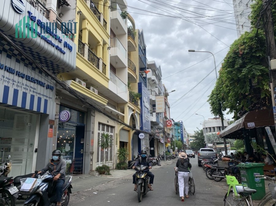 Cho thuê gấp mặt tiền Hoa Cúc, phường 7, Q.Phú Nhuận