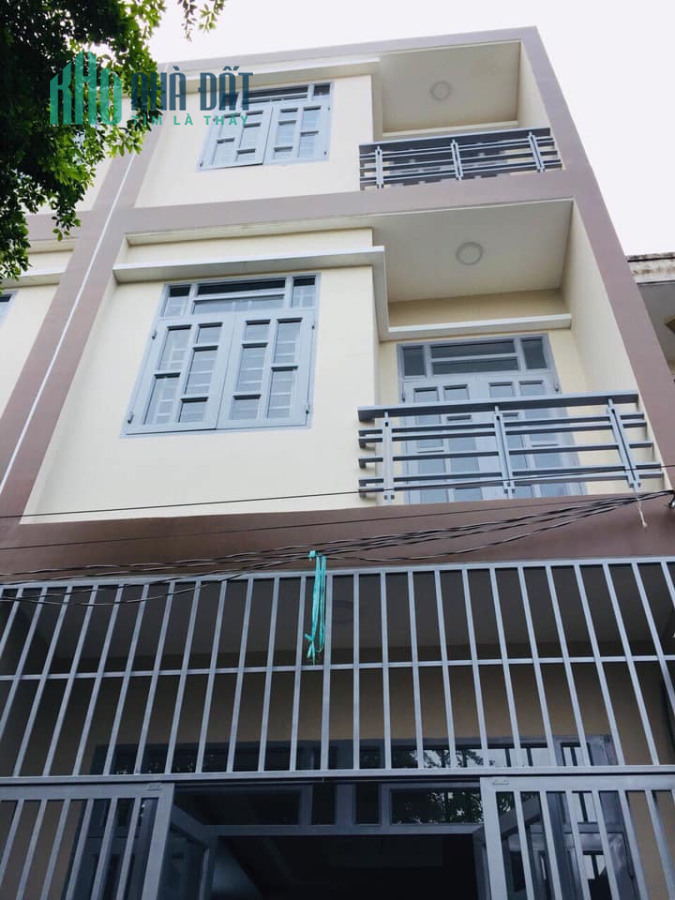 Bán nhà- HXH-Âu Cơ- P10-Tân Bình- 3tầng- 4  tỷ -56m2