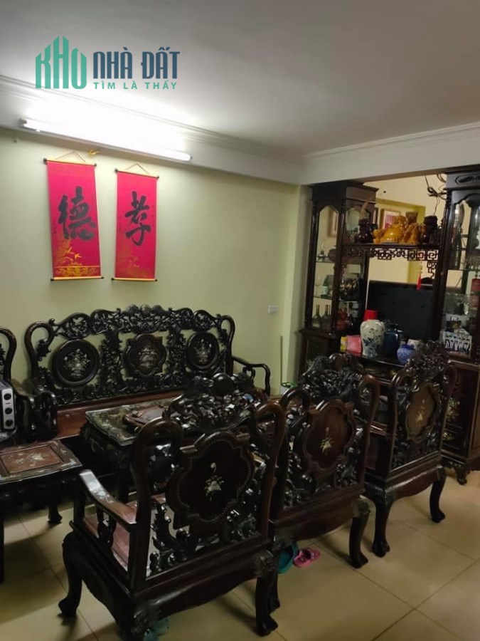 Nhà đẹp, sổ phân lô, ô tô tránh nhỏ vào nhà, dân trí cao, nội thất cao cấp.