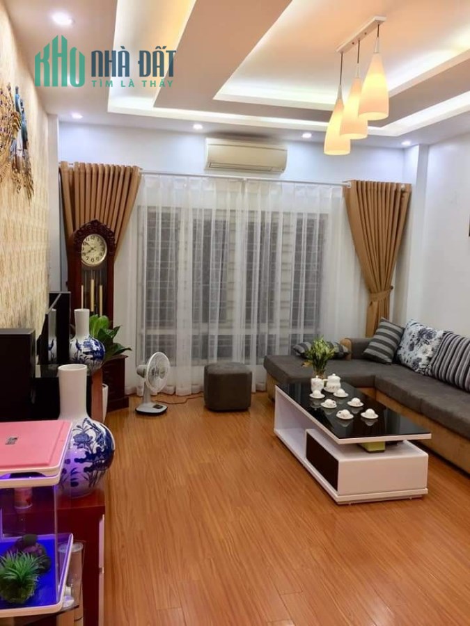 Bán nhà Quan Nhân, 33m x 7T, Mt 4.1m, giá 3.9 tỷ, 0902556333