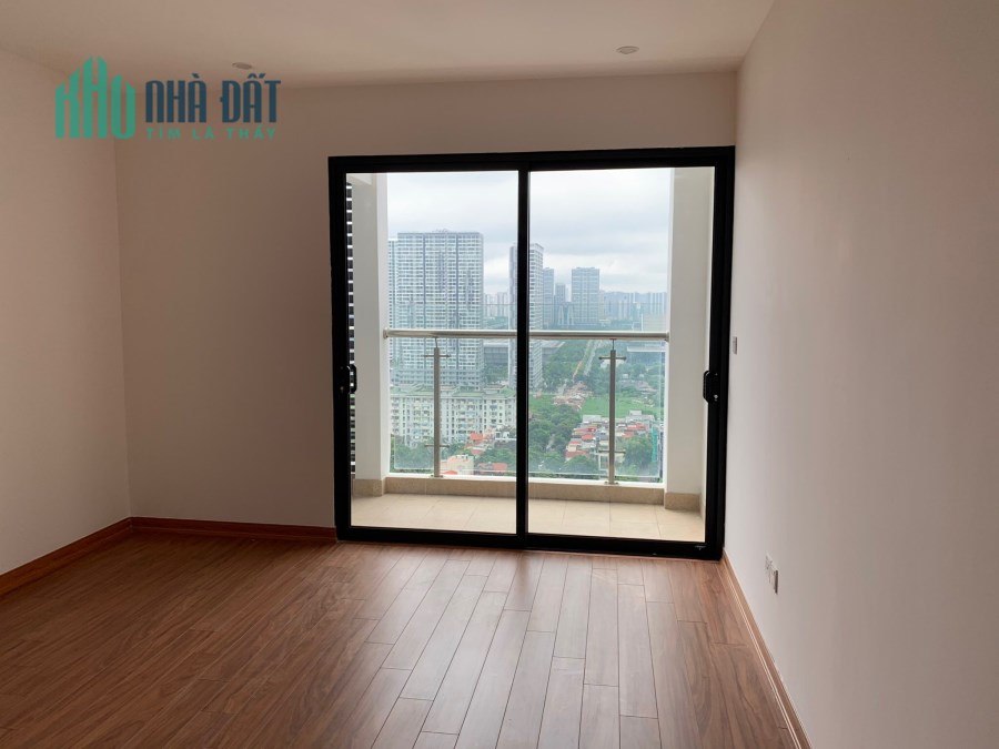 Cần bán căn 3PN  giá 2,8 tỷ căn hộ chung cư Golden Palace. Liên hệ 0985451531