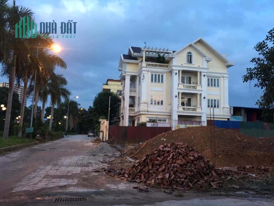ĐẤT PICENZA 1 ĐÔNG NAM