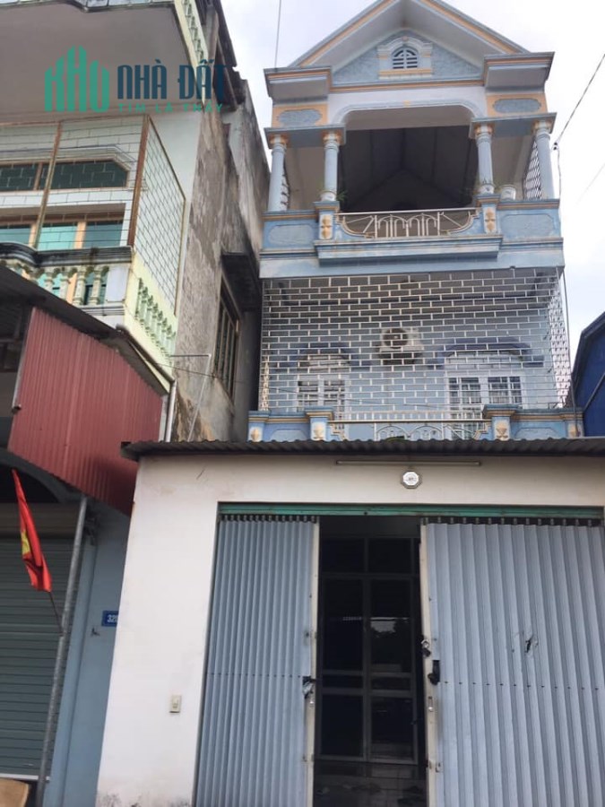 Bán nhanh nhà 3 tầng mặt đường quốc lộ phường Trung Thành