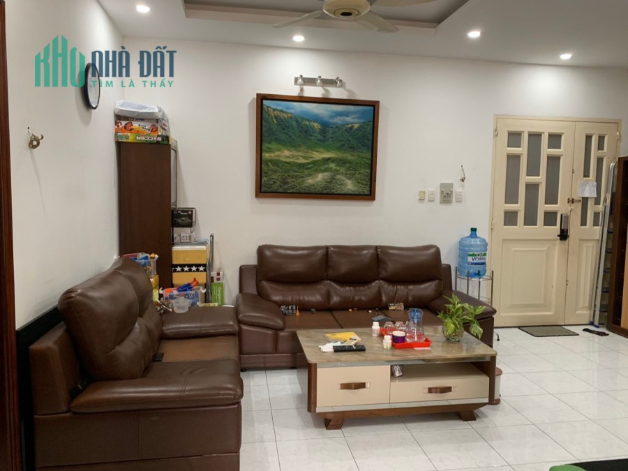 Bán gấp căn hộ chung cư 94C Trần Khắc Chân, P.9, Phú Nhuận
