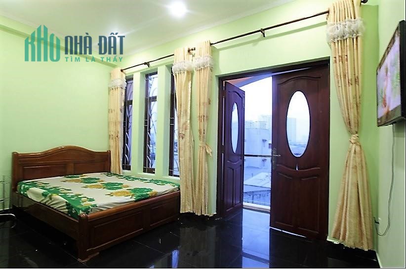 Phòng trọ quận 8, full nội thất, giờ giấc tự do, ban công view sông đẳng cấp, ngay cầu Nguyễn Văn Cừ