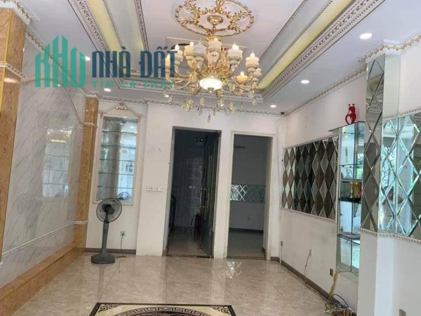 Cần Bán Gấp MP Nguyễn Biểu, 5Tầng, Mặt Tiền Rộng, Giá 34.5 Tỷ.