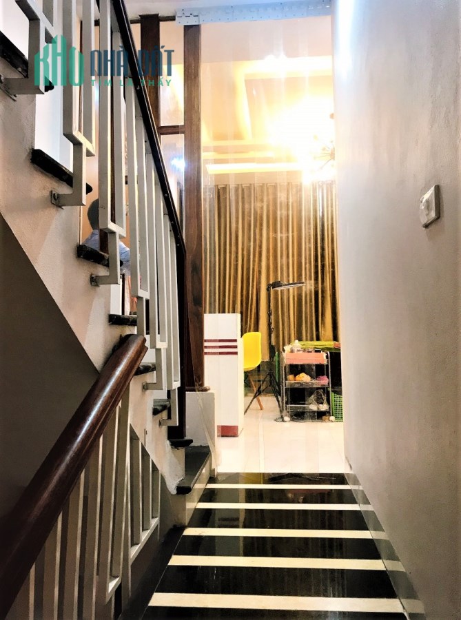 Bán nhà ngõ 126 Hoàng Văn Thái, Thanh Xuân, HN. DT 65m2x3T; giá 3,5 tỷ