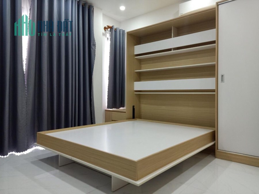 Xe hơi đậu cửa, Hòa Hưng Phường 12 Quận 10, 3 lầu giá chỉ 4.3 tỷ .