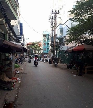 Bán nhà sát Ngã Tư Sở, Quận Thanh Xuân, Nội Thất VIP, Ba Gác, Lô Góc, 2.8 Tỷ LH: 0378671294