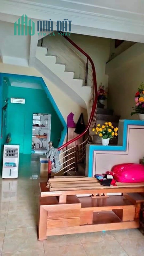 Long Biên 1, Lô góc View hồ, ô tô tránh, 61m2, 3 tầng, 5.5 tỷ