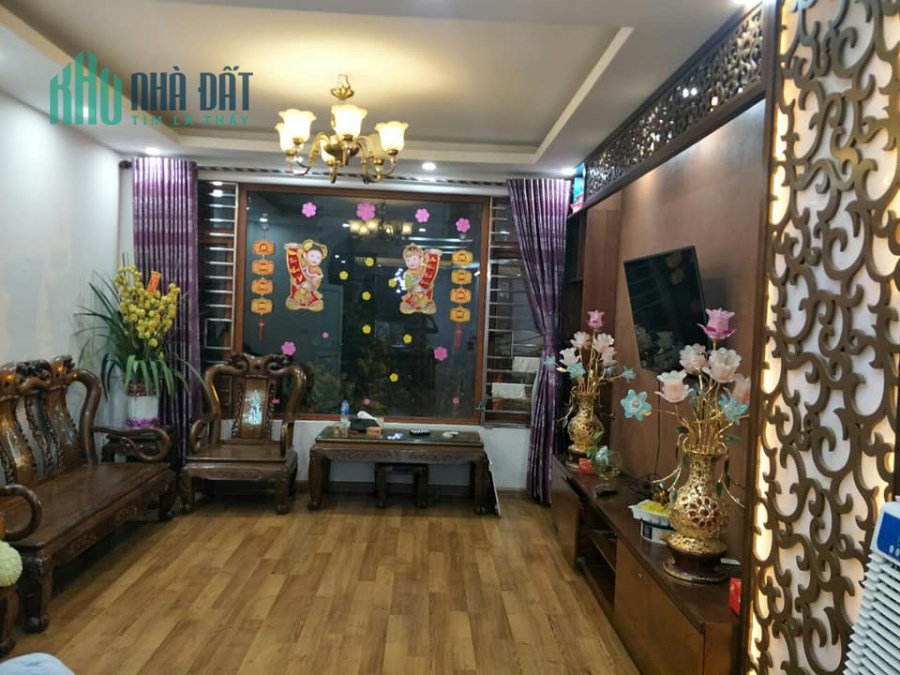 Bán Gấp Mặt Phố Bà Triệu Hà Đông, Nhà 5 Tầng, MT 4.2m Giá 7.2 tỷ.