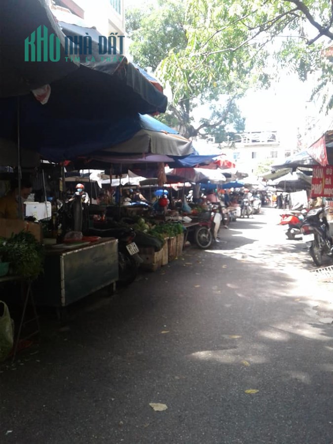 Cần bán gấp-Anh em Bưu Điện Hà Đông, ô tô tránh mở cửa ra chợ kinh doanh 5 tỷ 8.