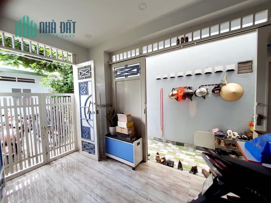 NHÀ NGUYỄN KHOÁI XEM LÀ KHOÁI, QUẬN 4, GIÁ CỰC ĐẸP CHỈ 3.5 TỶ