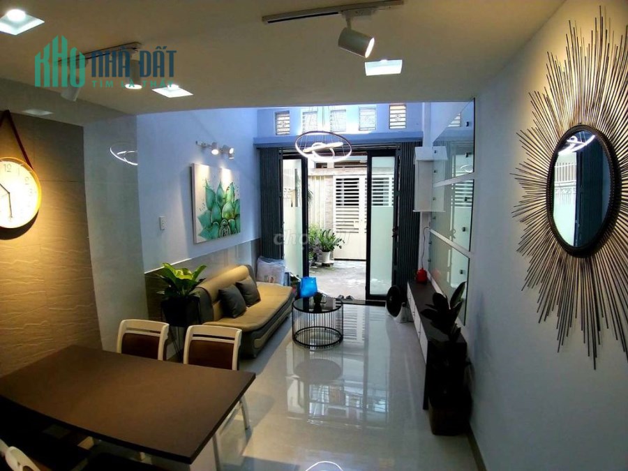 Nhà đẹp – HXH Lê Văn Sỹ - 30m2 – chỉ 2 tỷ 4 - P1 Tân Bình.