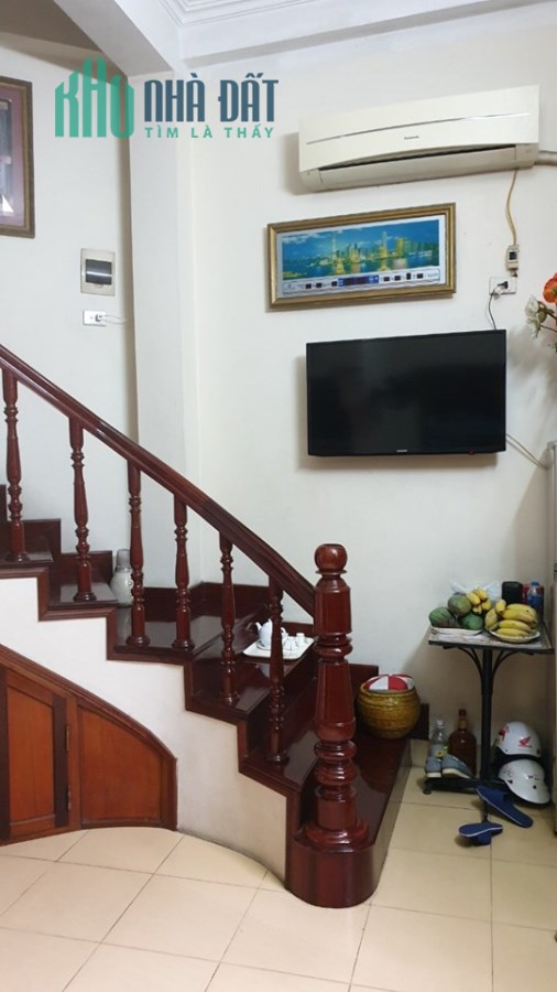 Bán nhà mặt phố Đốc Ngữ, Ba Đình, kinh doanh đỉnh cao, 74m2 x 4t, mt 4,5m, chỉ 16 tỷ